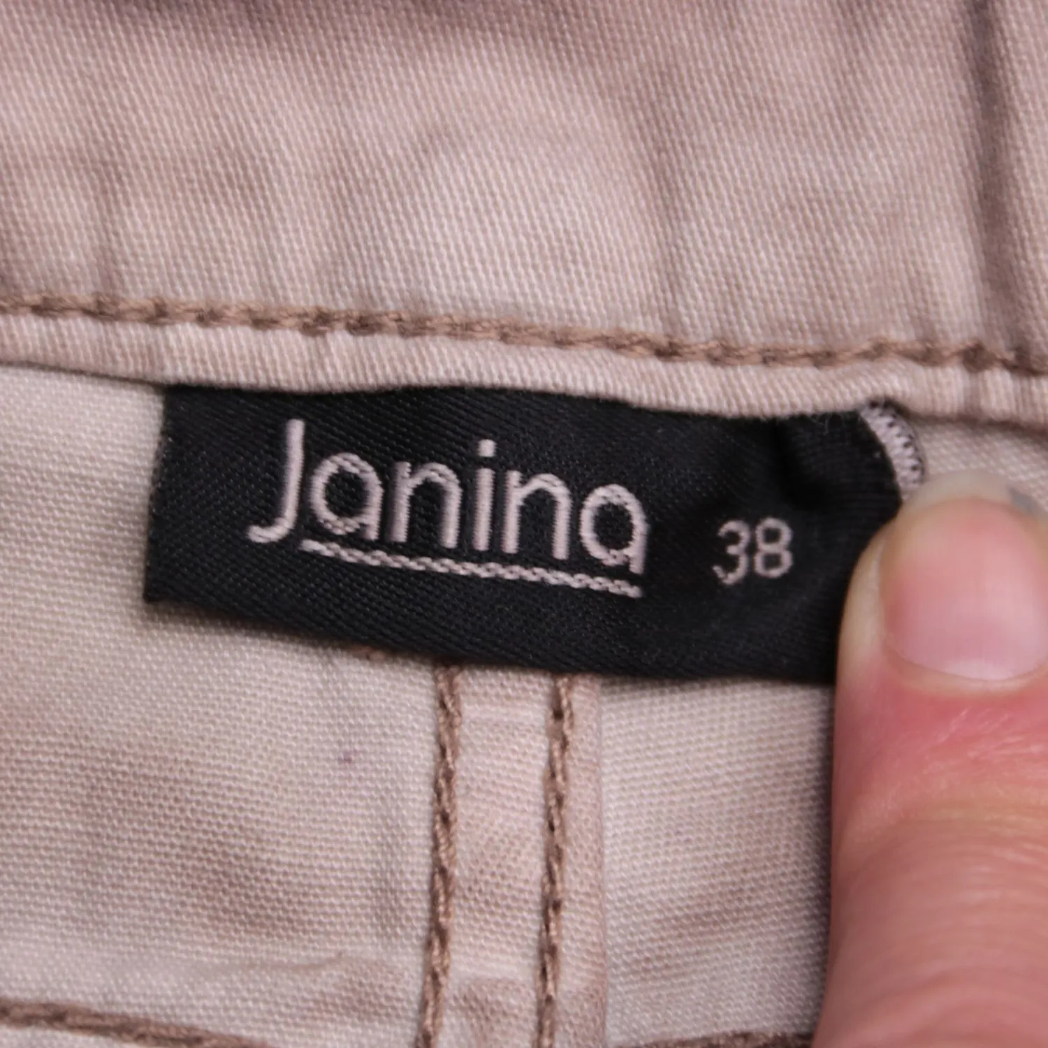 шорты Janina