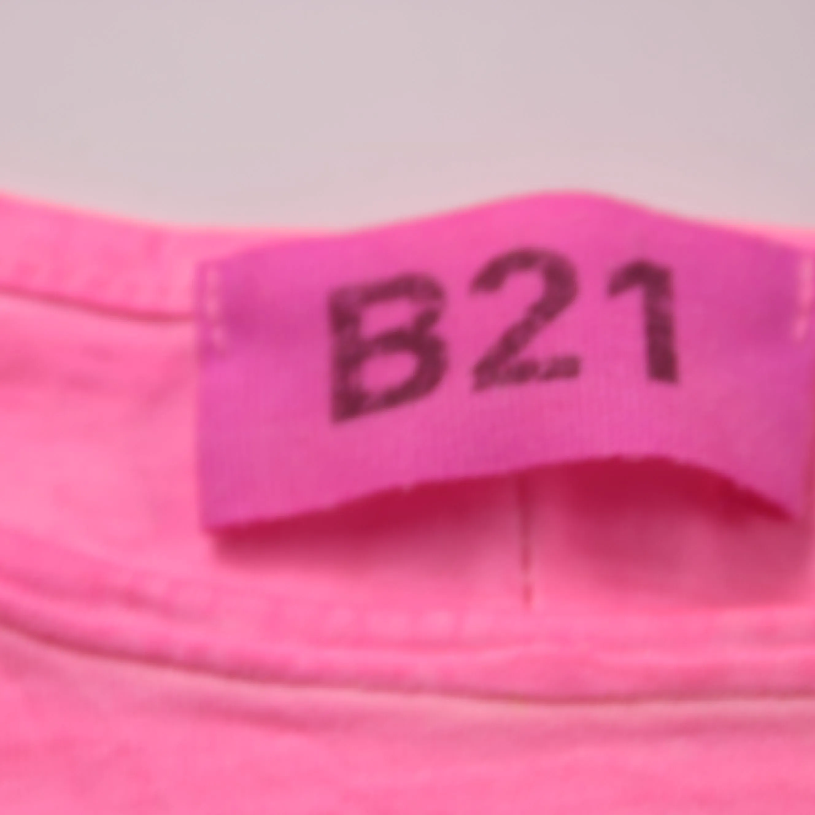 250206624-b