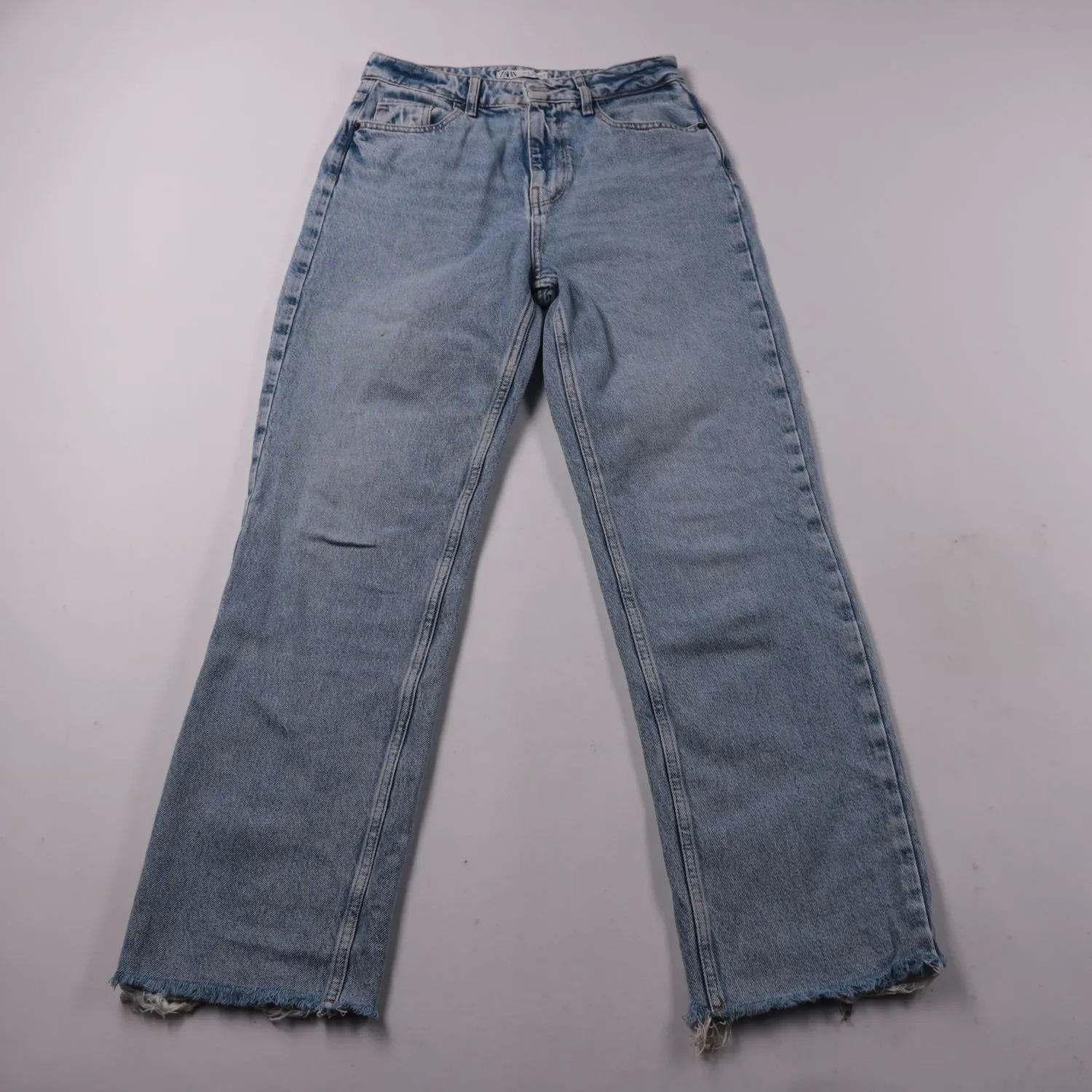 джинсы Zara